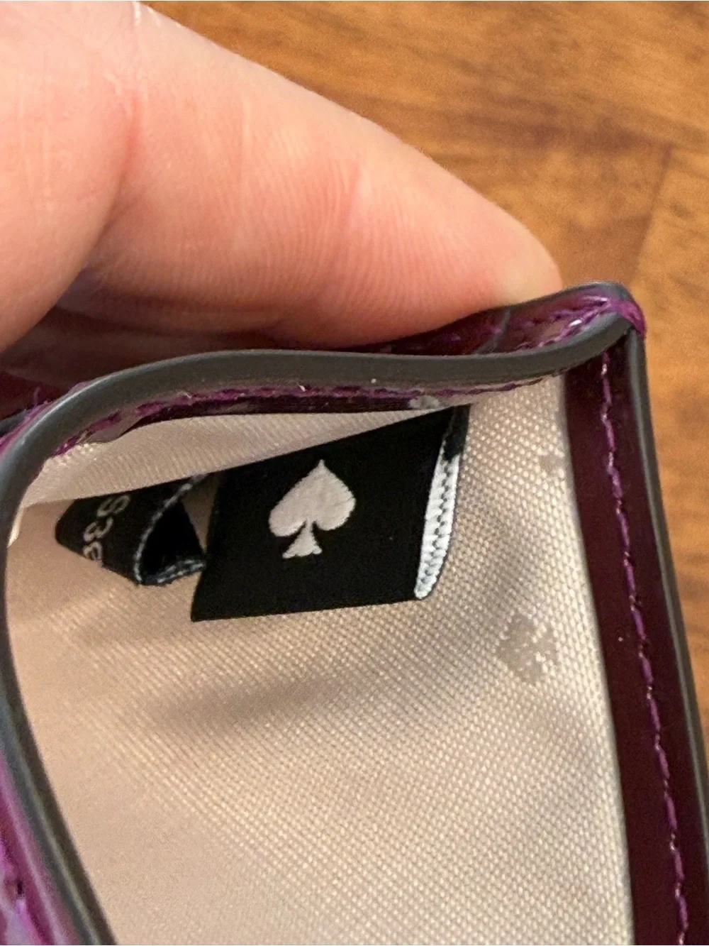 Kate Spade Kenzie Small Patent Cardholder Dark Raspberry Wallet Purple EUC